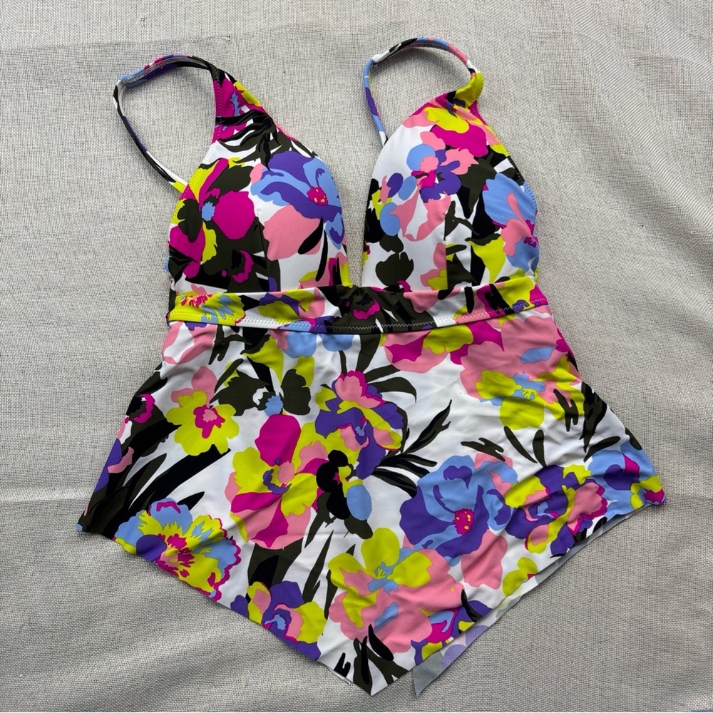 BAR III Women's Paradise Garden Tankini Top Size Small